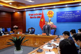 Tỉnh Hòa Bình hợp tác chuyển đổi số giai đoạn 2021-2025
