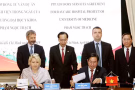 Lễ ký kết giữa IFC và Đại học Y Phạm Ngọc Thạch