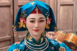 Cô đồng bổ cau "đúng nhận sai cãi" lại bị khởi tố 