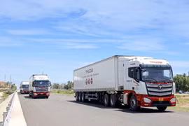 Đội xe vận tải chuyên dụng của Thilogi. Ảnh: Thaco.