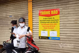 Thế giới di động bắt chủ nhà chọn giảm giá cho thuê hoặc thanh lý hợp đồng