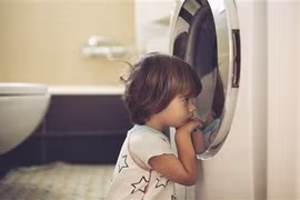 Tính năng khóa trẻ em trên các thiết bị công nghệ