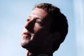 CEO Facebook - Mark Elliot Zuckerberg