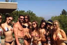 Bilzerian là tay chơi poker chuyên nghiệp