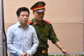 Hà Văn Thắm tại phiên xử chiều 22/9. Ảnh: Việt Hùng.