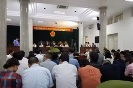 Phiên xét xử Hà Văn Thắm cùng đồng phạm ngày 14/9 - Ảnh: XT