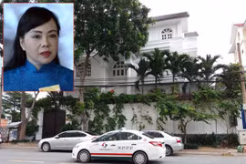 Bà Nguyễn Thị Kim Tiến cho hay căn nhà gia đình bà đang ở, gia đình đã mua đất 20 năm trước và xây nhà ở 10 năm nay. Ảnh: N.ĐỨC