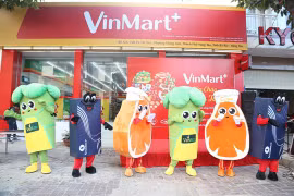 Thành phố Vũng Tàu rực rỡ màu đỏ tươi của hệ thống cửa hàng tiện lợi VinMart+