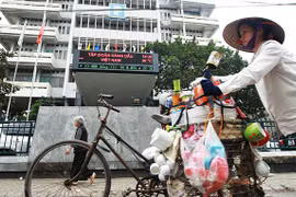 Chỉ tiêu Petrolimex trong 2017 được đánh giá là khá dè dặt so với thực hiện 2016. Ảnh: Nguyễn Khánh