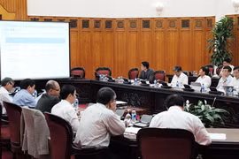 Buổi làm việc của Tổ tư vấn kinh tế - Ảnh: VGP
