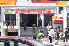 Công an phong tỏa hiện trường sau khi xảy ra vụ cướp - Ảnh: FB Người Đồng Nai