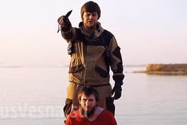 Vạch mặt sát thủ hành hình công dân Nga ở Syria 