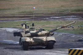 Xe tăng chiến đấu chủ lực T-90MS 