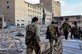 Quân đội Syria triển khai tấn công Al Nusra trong thành phố Aleppo