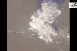 Không quân Syria không kích trên chiến trường Hama. Ảnh minh họa Masdar News