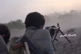 Các chiến binh Houthi chiến đấu trên vùng đồi núi biên giới Yemen - Ả rập Xê út. Ảnh minh họa South Front