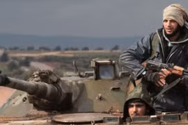 Mặt trận Sham "Quân đội Syria tự do" thu giữ vũ khí vận chuyển cho IS
