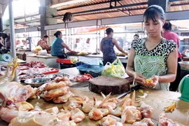  Chợ ở vùng nông thôn mới Đồng Nai (Nguồn: Báo Đồng Nai)
