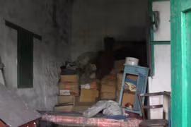 Lực lượng An ninh Lugansk phát hiện kho vũ khí của quân đội Ukraina. Anh minh họa video