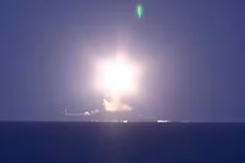 Nga bắn Kalibr trên 1.000 dặm từ biển Caspian vào Syria thế nào?