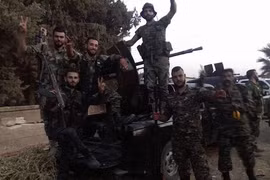 Lực lượng Tigers chuẩn bị tấn công trên vùng nông thôn Tây Aleppo
