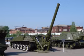 Súng cối siêu cỡ 240mm 2S4 "Tyulpan" trong trạng thái chiến đấu. Ảnh minh họa: Russian Gazeta.