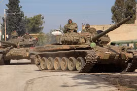 Quân đội Syria tấn công IS ở khu mỏ và cắt đường tiếp vận Nam Deir Ezzor