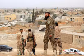 Chỉ còn gần một trăm tay súng IS cố thủ trong thành phố Palmyra
