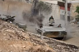 Xe thiết giáp Syria trên chiến trường đường phố