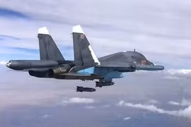 Su-34 “Thú mỏ vịt” không kích kinh hoàng ở Syria