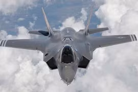 Chiến đấu cơ F-35 Lightning II của Mỹ đang chịu nhiều chỉ trích. Ảnh: AP
