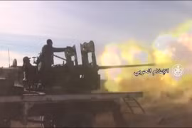 Binh sĩ quân đội Syria chiến đấu trên chiến trường Hama - ảnh minh họa Masdar News