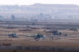 Sân bay quân sự Deir Ezzor, khu vực được cho là bị tấn công bằng xe VBIED của IS - ảnh Muraselon