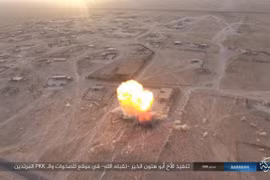 IS đánh bom kinh hoàng lực lượng dân quân người Kurd ở Hasakah - ảnh trang Amaq