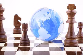 Thế giới bắt đầu một năm đấu tranh địa chính trị mới.
