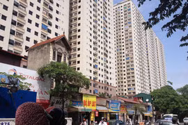 Khu chung cư Đại Thanh xây dựng với mật độ quá dày, ngay mặt đường chính.