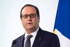 Tổng thống Pháp Francois Hollande bác bỏ tin đạt thỏa thuận đền bù với Nga. Ảnh: RTE