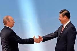 Nga-Trung tăng cường quan hệ hợp tác, khiến phương Tây lo ngại 