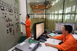 Thị trường bán buôn cạnh tranh sẽ chính thức đi vào vận hành năm 2016, nhưng sẽ vận hành trên giấy để "dò đá qua sông"