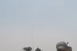Binh sĩ quân đội Syria và xe tăng T-90 (ảnh minh họa)