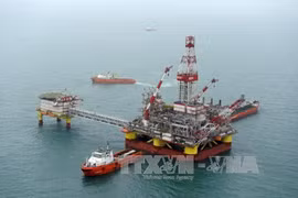 Cơ sở khai thác dầu LUKOIL của Nga tại mỏ dầu Korchagin ở biển Caspia. Ảnh: AFP-TTXVN