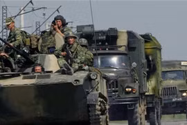 Vũ khí của quân ly khai ở miền Đông Ukraine. Ảnh: Reuters