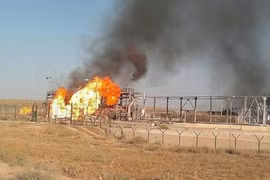IS phá hủy mỏ khí gas nhằm đối phóng với quân đội Syria (Video)