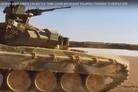 Xe tăng T-90 quân đội Syria trên chiến trường Palmyra