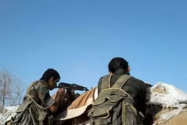 IS tấn công sân bay quân sự Deir Ezzor thất bại, nộp mạng 25 tay súng