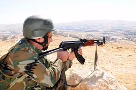 Clip: Quân đội Syria kiểm soát đường biên giới Israel
