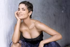 Chiêm ngưỡng nhan sắc hút hồn của Bond Girl - Halle Berry