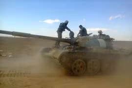 Xe tăng quân đội Syria trên chiến trường Aleppo (ảnh minh họa)