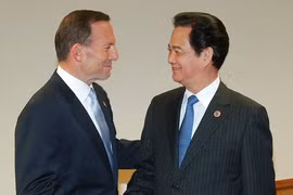 Thủ tướng Úc Tony Abbott và Thủ tướng Nguyễn Tấn Dũng. Ảnh: VOV/Báo điện tử Chính phủ.
