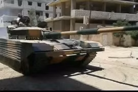 Xe tăng cải tiến T-72 của quân đội Syria